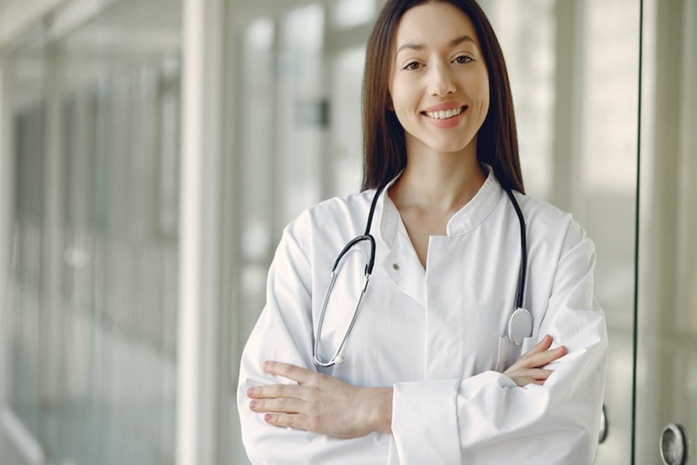 4+ Gaji Dokter Umum di Klinik Terbaru